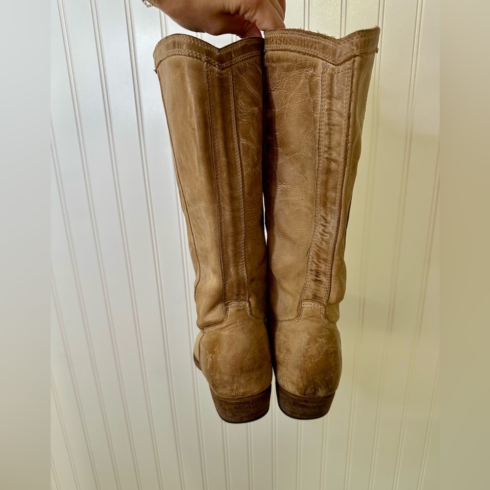 Frye Women’s Cowboy Tan Leather Knee-High Boots Size 8.5 - Picture 4 of 8